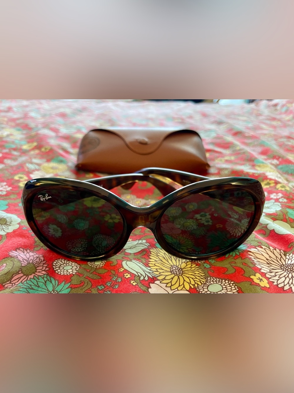 Ray-Ban Women's Tortoiseshell Oval Sunglasses with Dark Lenses
